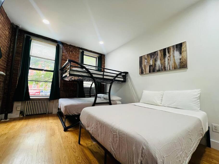 The Empire At Times Square Apartment *